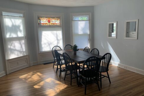 40R 1F dining room