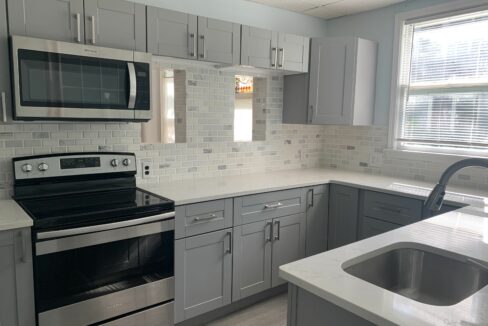 40R 1F kitchen