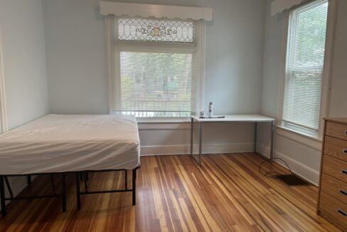 bed 1