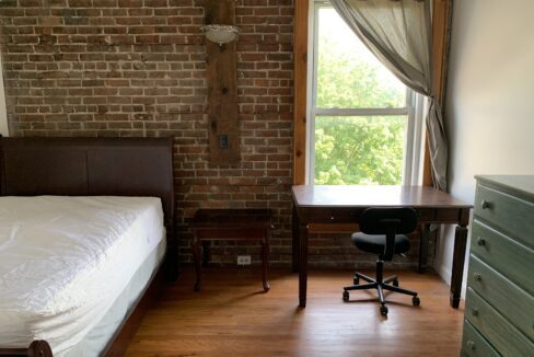 bed 1